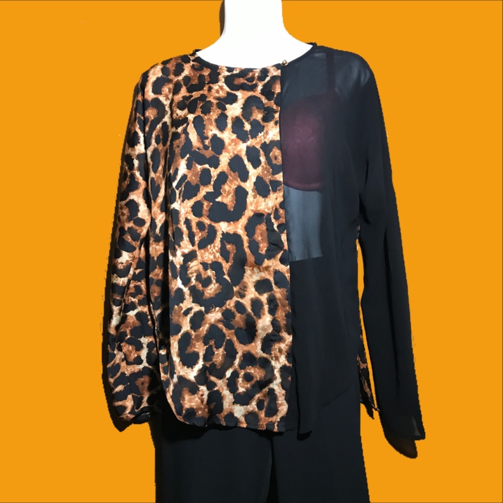 Umgee blouse.